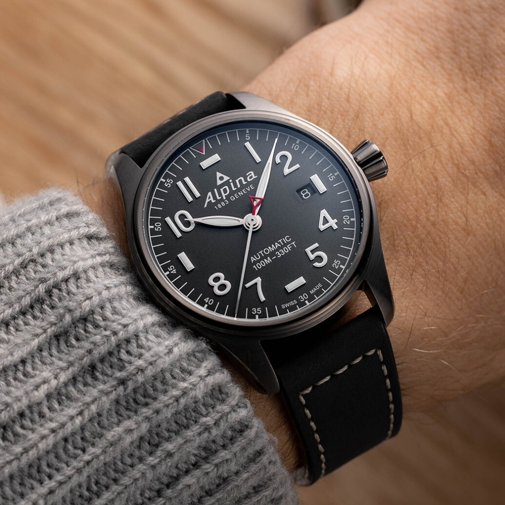 Alpina Automatic AL-525G4TS6 STARTIMER PILOT Men's Watch ( นาฬิกาข้อมือผู้ชายระบบออโตเมติก )